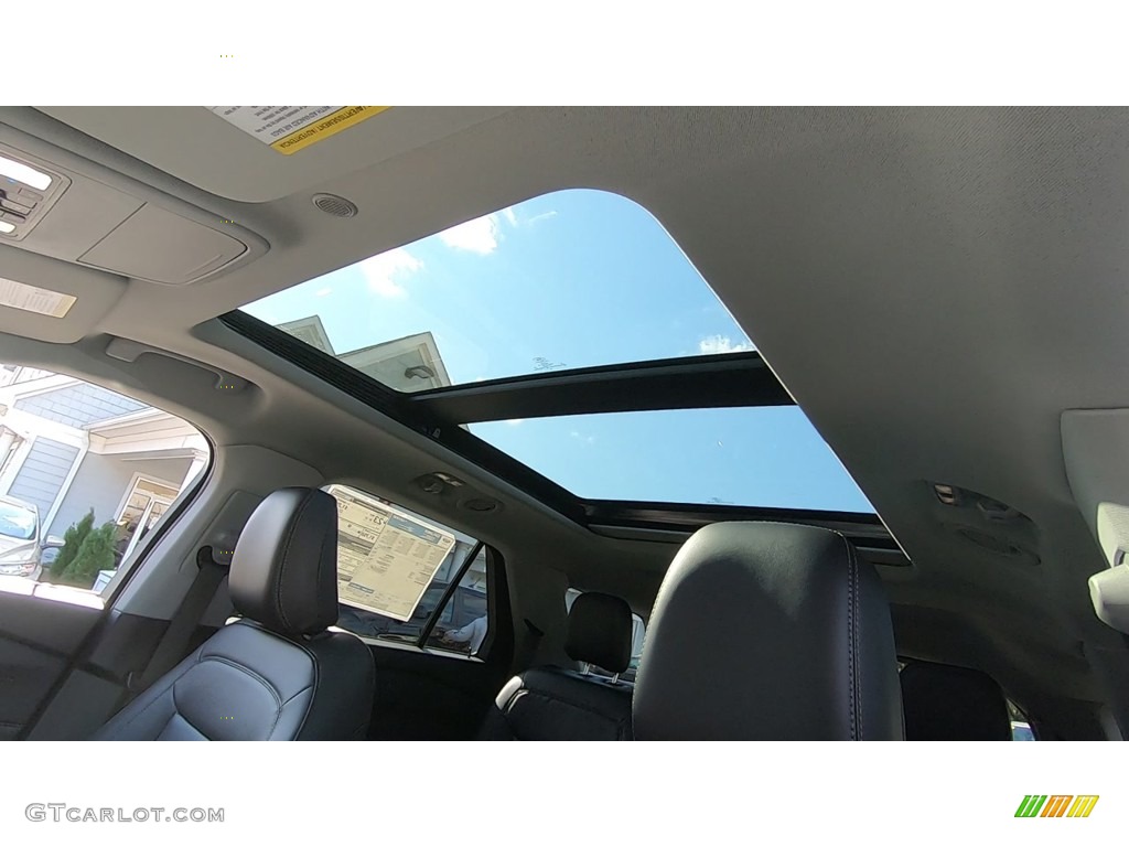 2021 Explorer XLT 4WD - Carbonized Gray Metallic / Ebony photo #18