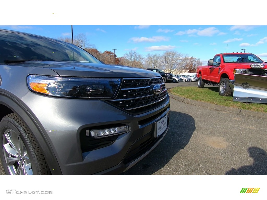 2021 Explorer XLT 4WD - Carbonized Gray Metallic / Ebony photo #28