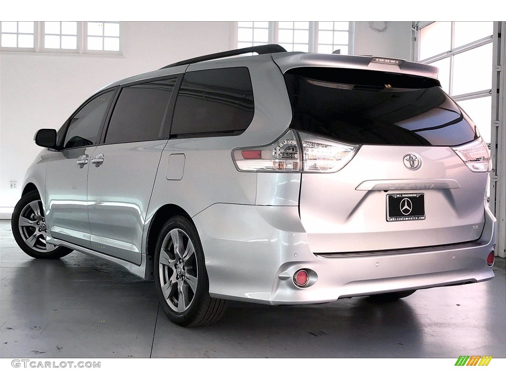 2019 Sienna SE - Celestial Silver Metallic / Black photo #10