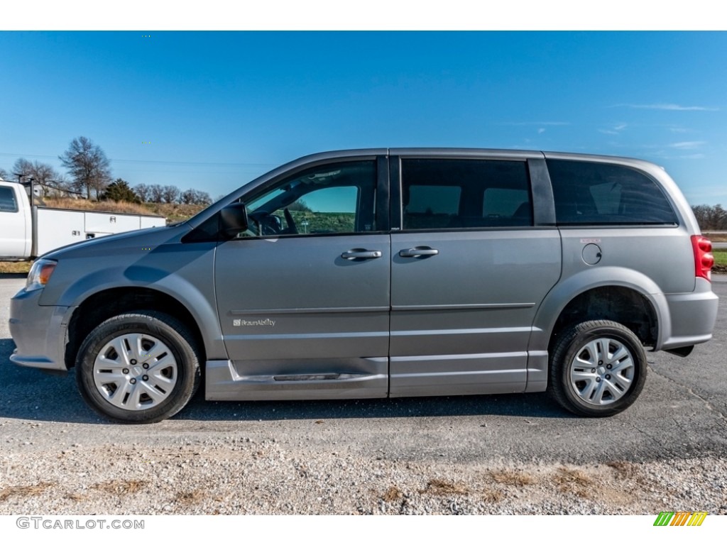 2014 Grand Caravan SE w/Wheelchair Access - Billet Silver Metallic / Black/Light Graystone photo #7