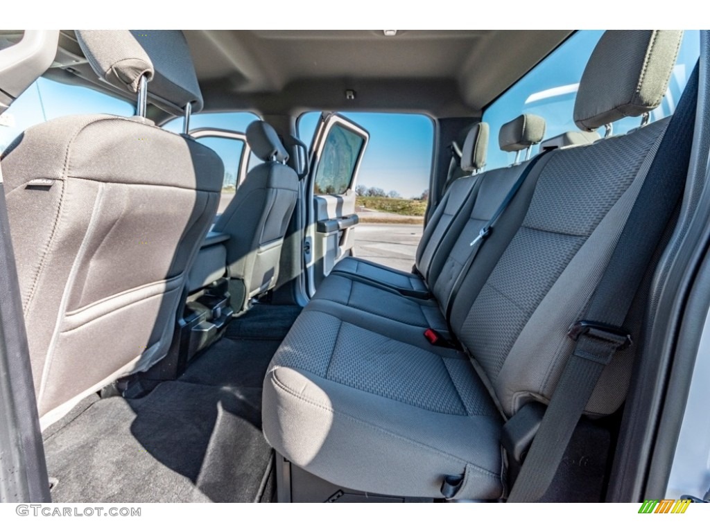 Medium Earth Gray Interior 2020 Ford F350 Super Duty XLT Crew Cab 4x4 Photo #140220418