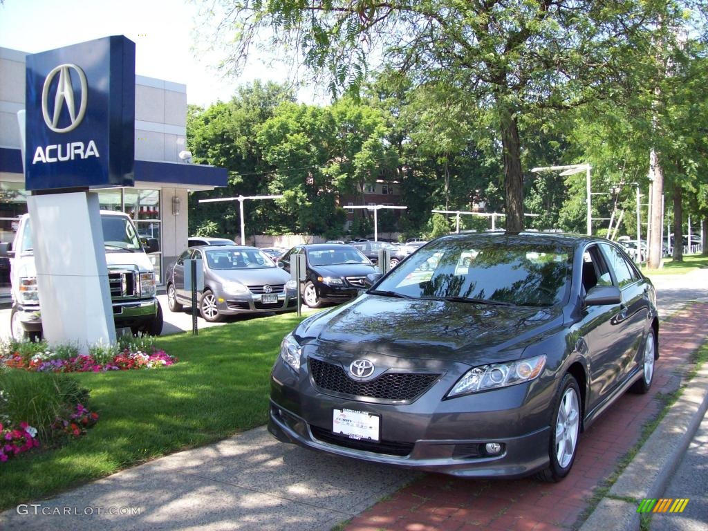 2007 Camry SE - Magnetic Gray Metallic / Dark Charcoal photo #1