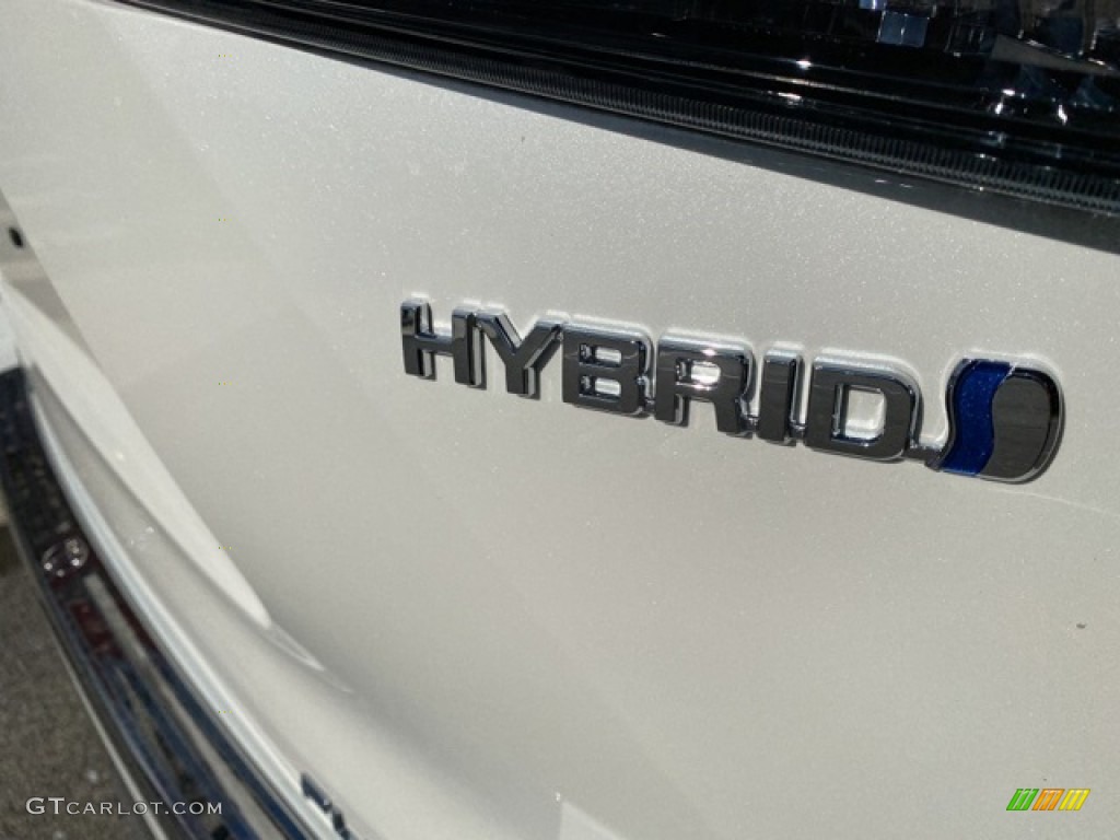 2021 Toyota Highlander Hybrid Platinum AWD Marks and Logos Photo #140221612