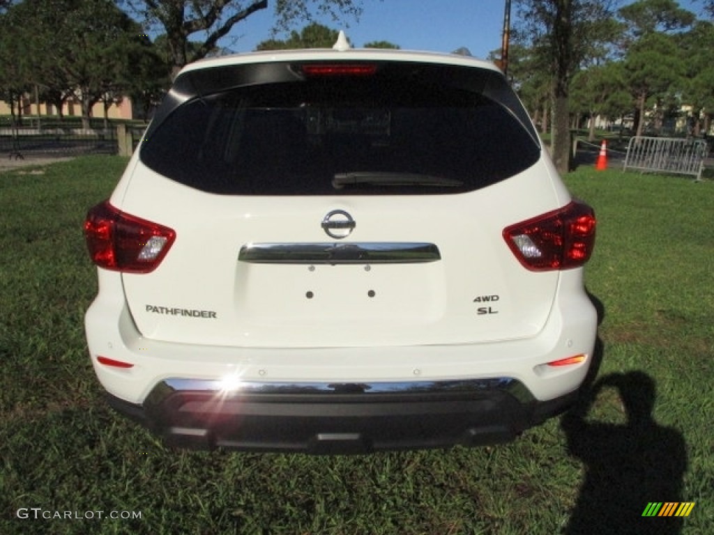 2020 Pathfinder SL 4x4 - Pearl White Tricoat / Charcoal photo #8