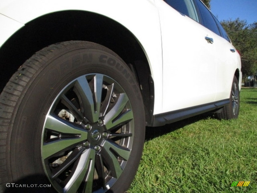 2020 Pathfinder SL 4x4 - Pearl White Tricoat / Charcoal photo #23