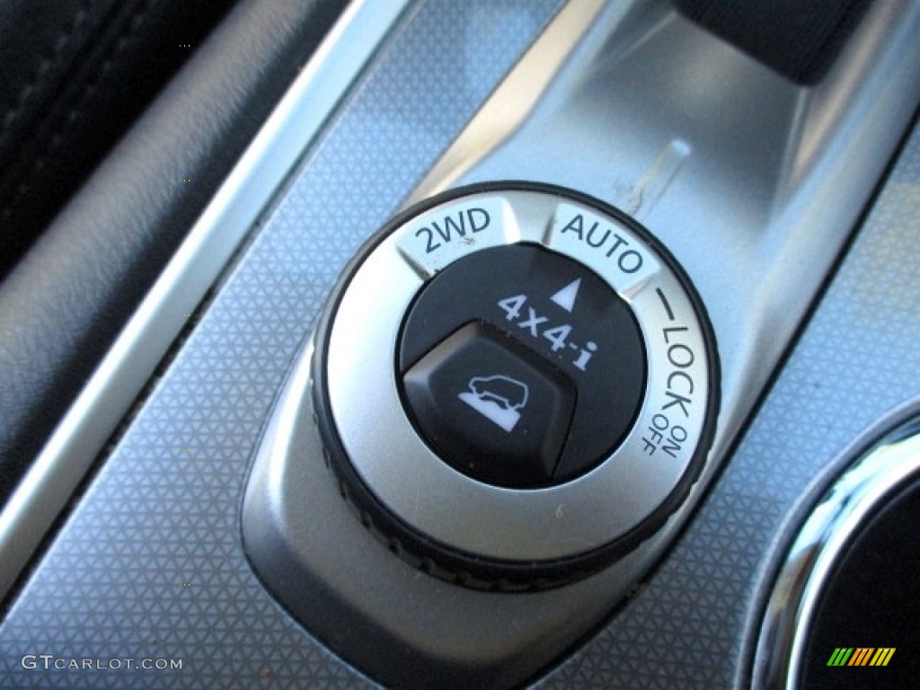 2020 Nissan Pathfinder SL 4x4 Controls Photo #140222824