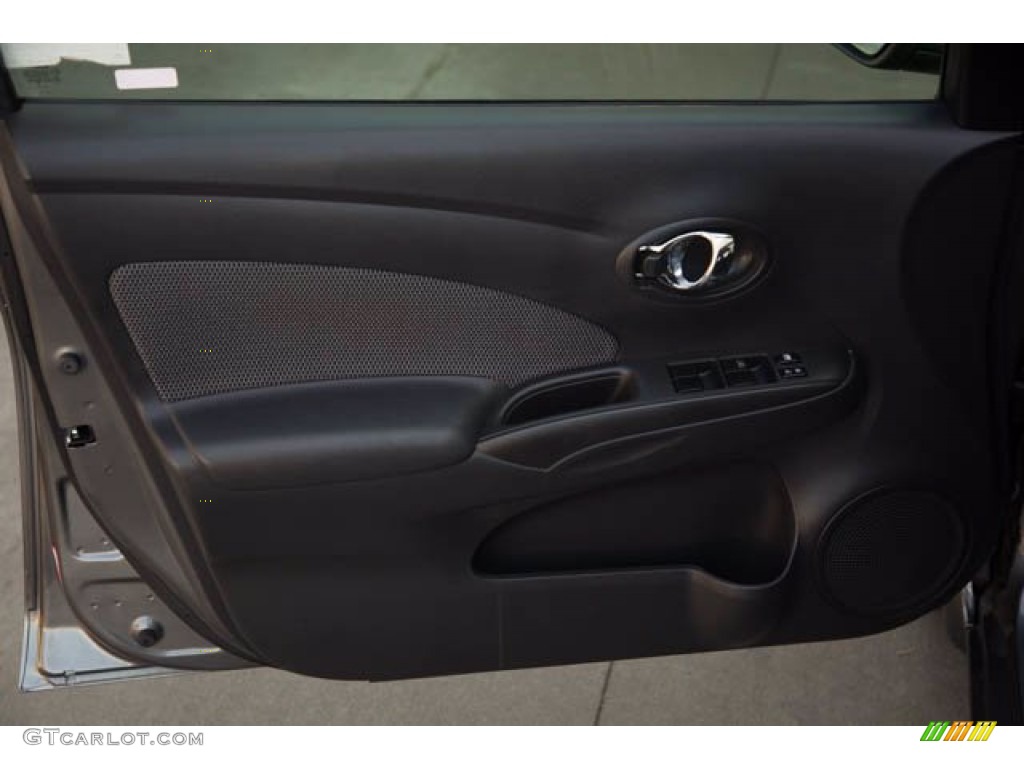 2016 Nissan Versa SL Sedan Charcoal Door Panel Photo #140225899