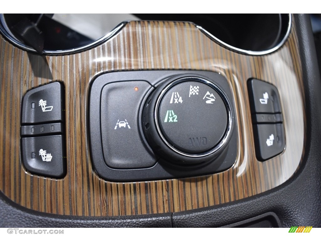 2021 GMC Acadia SLE AWD Controls Photo #140226229