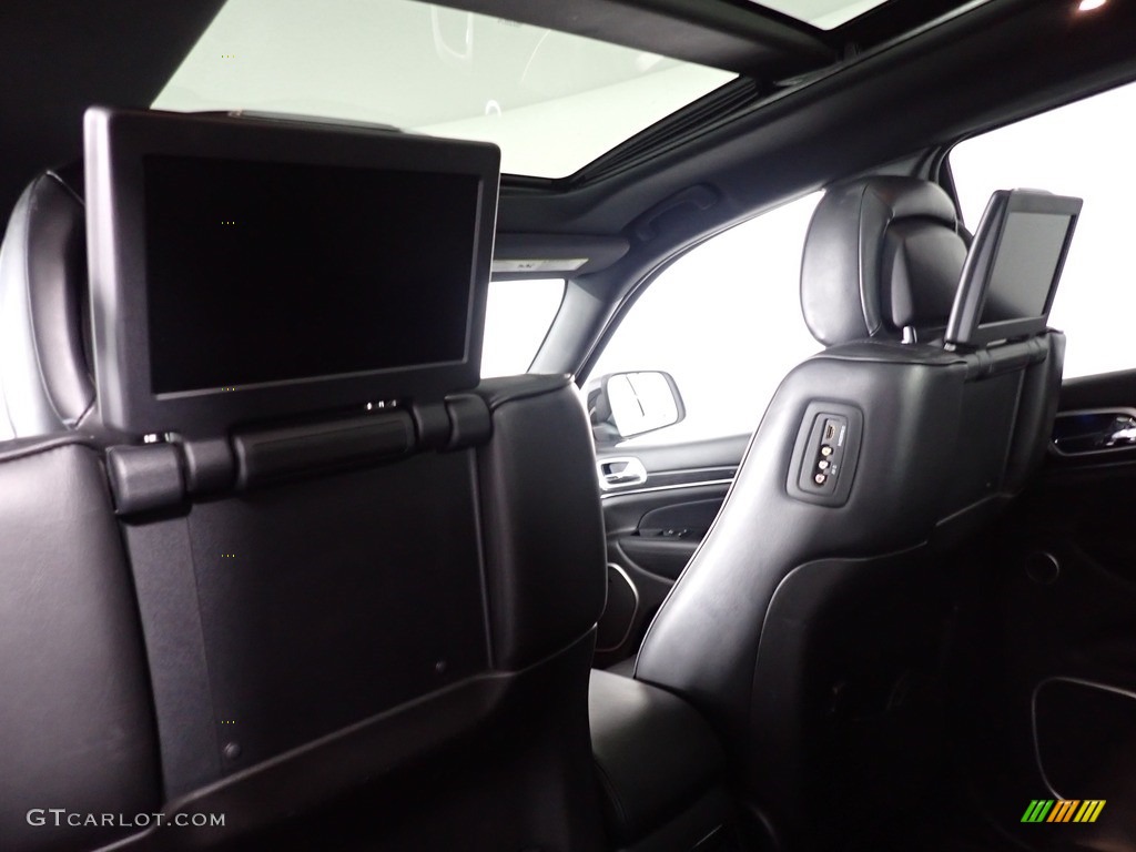 2016 Jeep Grand Cherokee Overland 4x4 Entertainment System Photos