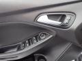 Ingot Silver Metallic - Focus SE Sedan Photo No. 20