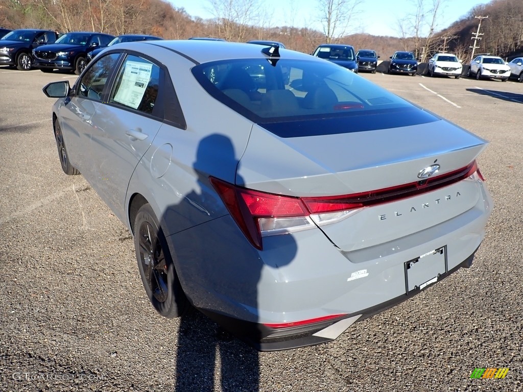 2021 Elantra SEL - Electric Shadow / Black photo #6