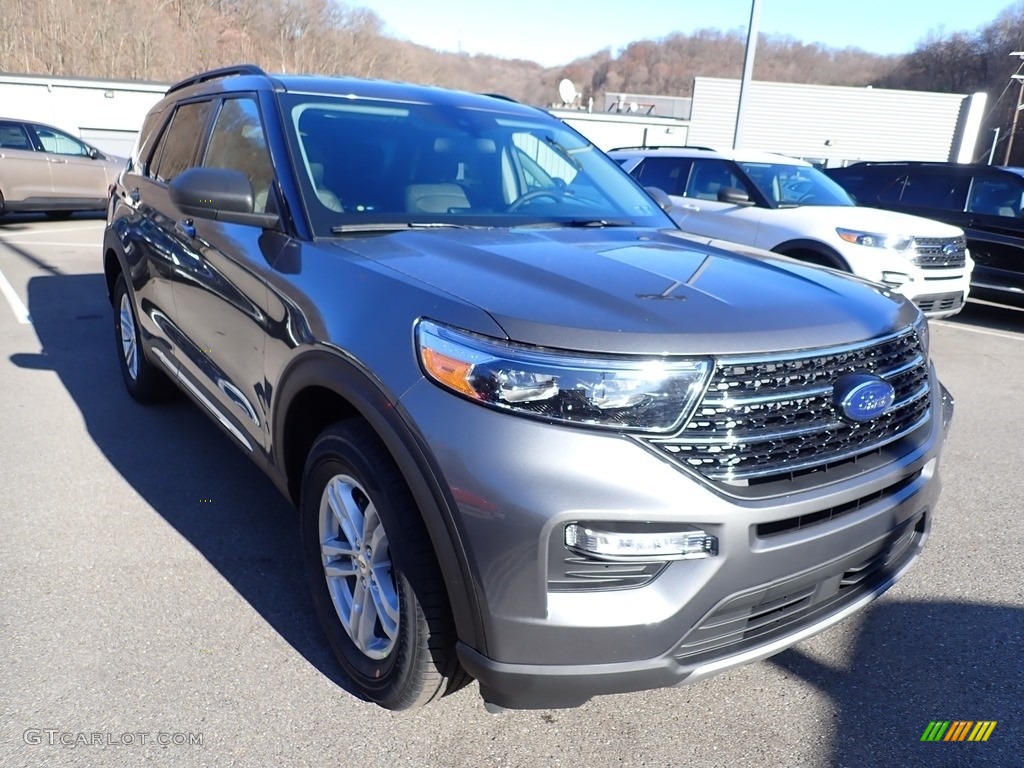 2021 Explorer XLT 4WD - Carbonized Gray Metallic / Ebony photo #3