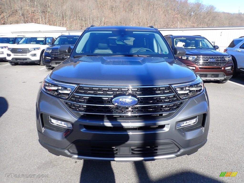 2021 Explorer XLT 4WD - Carbonized Gray Metallic / Ebony photo #4