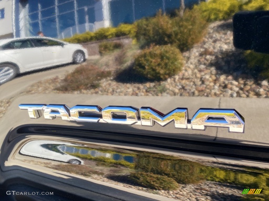 2021 Tacoma TRD Off Road Double Cab 4x4 - Midnight Black Metallic / TRD Cement/Black photo #26