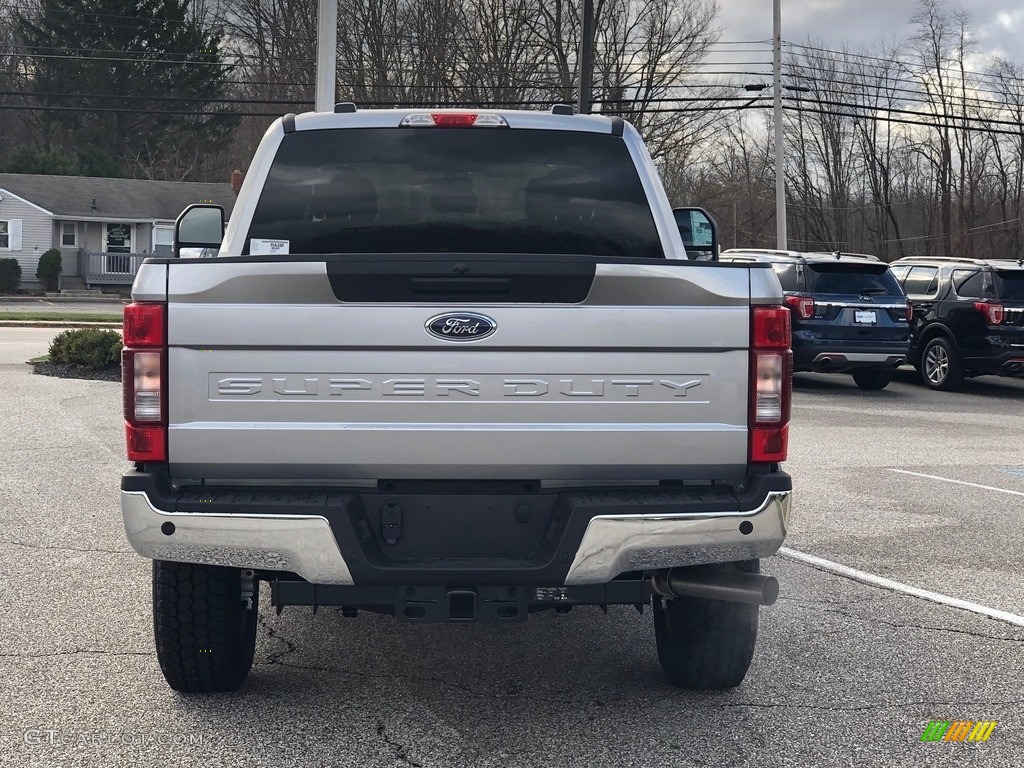 2020 F250 Super Duty XLT SuperCab 4x4 - Iconic Silver / Medium Earth Gray photo #5