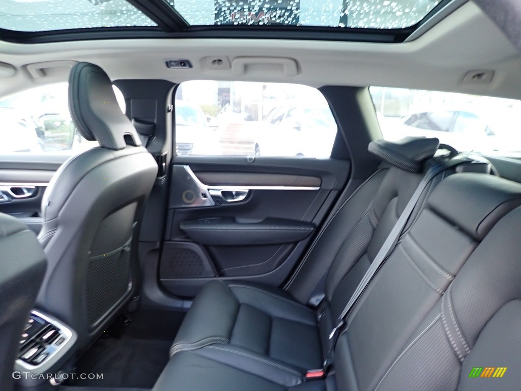 Charcoal Interior 2020 Volvo V90 Cross Country T6 AWD Photo #140236149