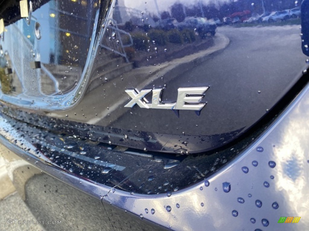 2021 Toyota Camry XLE Marks and Logos Photo #140238297