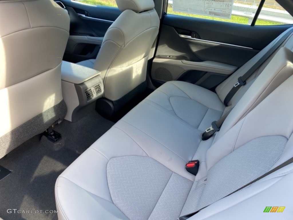 2021 Toyota Camry XLE Rear Seat Photo #140238366