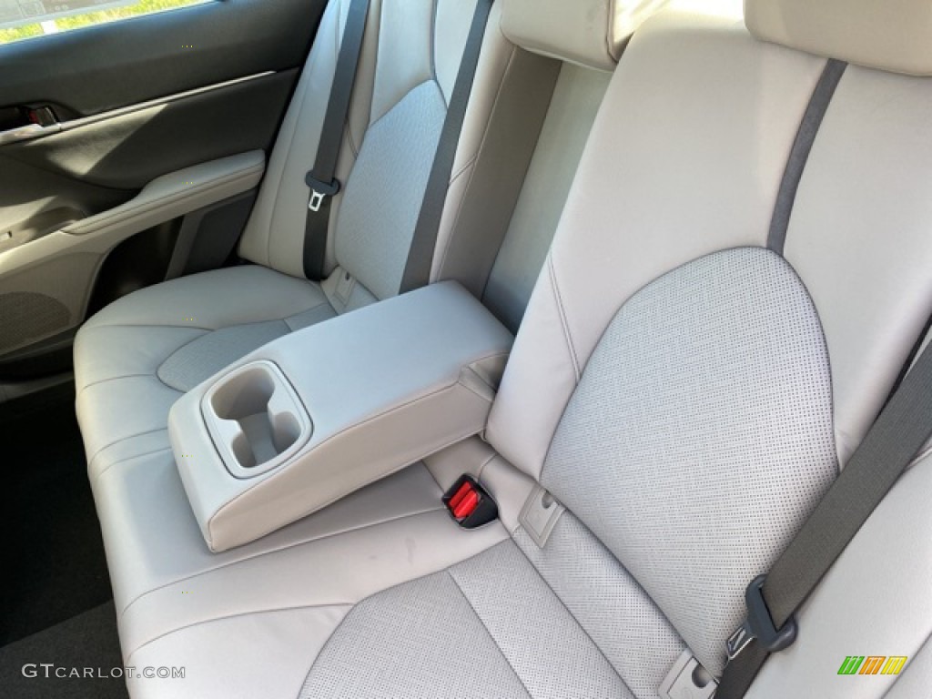 2021 Toyota Camry XLE Rear Seat Photo #140238378