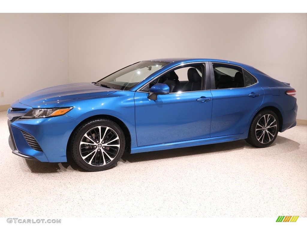Blue Streak Metallic 2020 Toyota Camry SE Exterior Photo #140239326