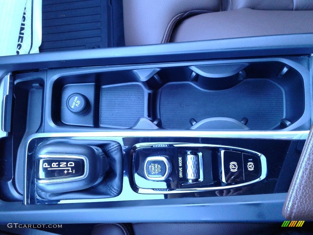 2018 Volvo XC60 T5 AWD Inscription 8 Speed Automatic Transmission Photo #140241755