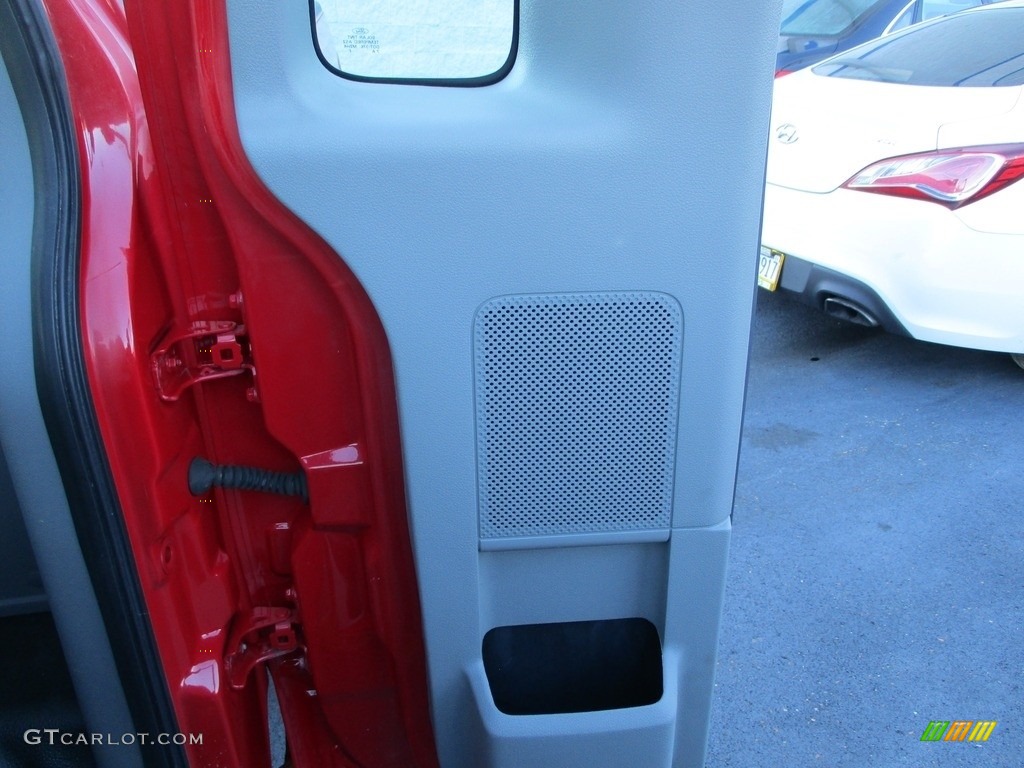 2008 F150 XL Regular Cab 4x4 - Bright Red / Medium/Dark Flint photo #14