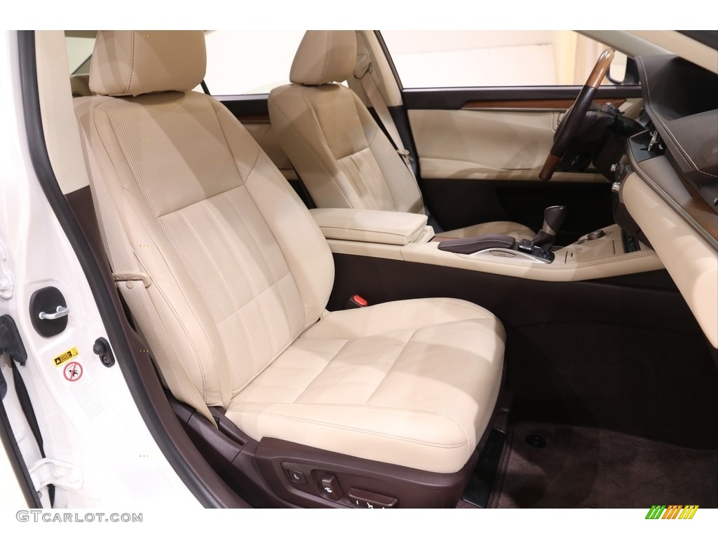 2016 Lexus ES 300h Hybrid Front Seat Photo #140244509