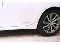 2016 Lexus ES 300h Hybrid Marks and Logos