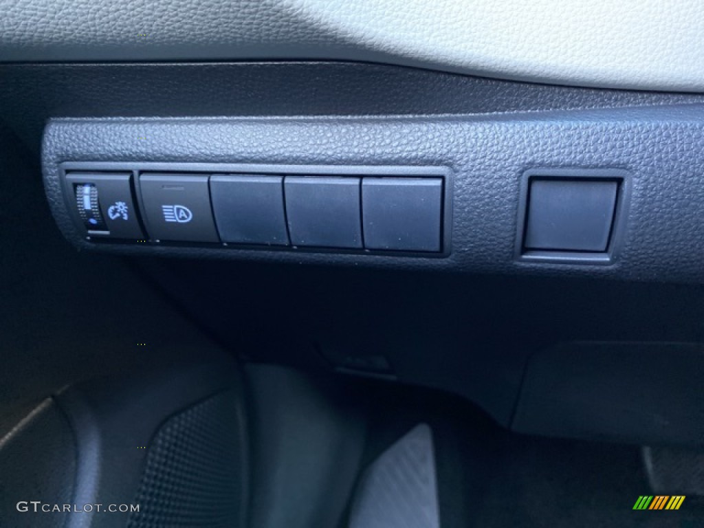 2021 Corolla LE - Blizzard White Pearl / Light Gray/Moonstone photo #13