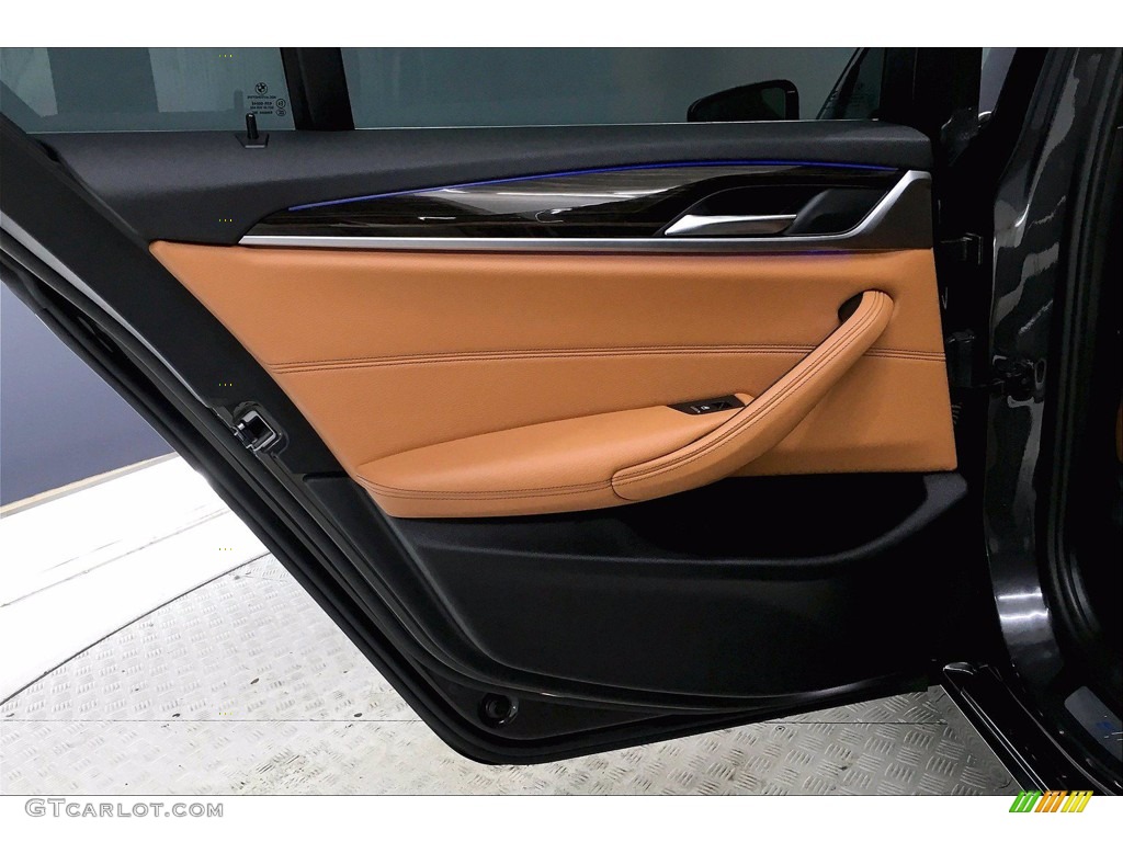 2018 5 Series 530e iPerfomance Sedan - Dark Graphite Metallic / Cognac photo #25