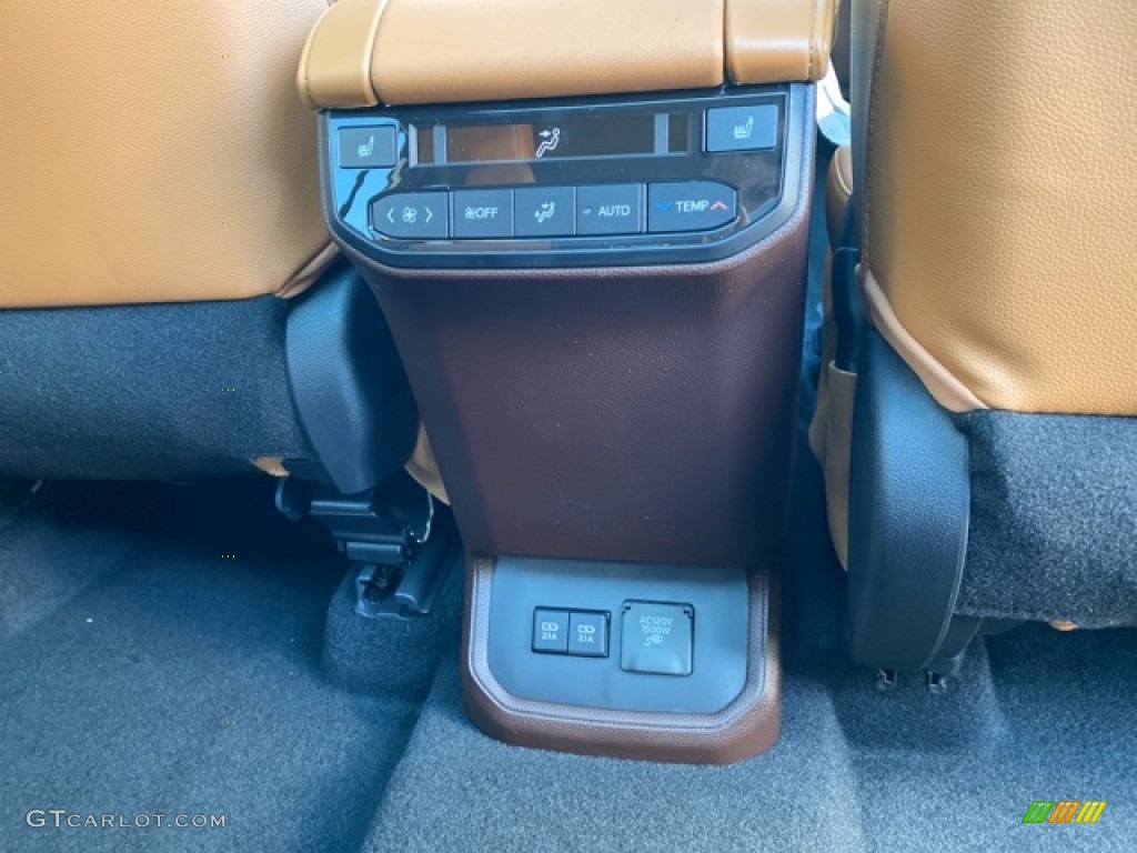 Glazed Caramel Interior 2021 Toyota Highlander Hybrid Platinum AWD Photo #140248025