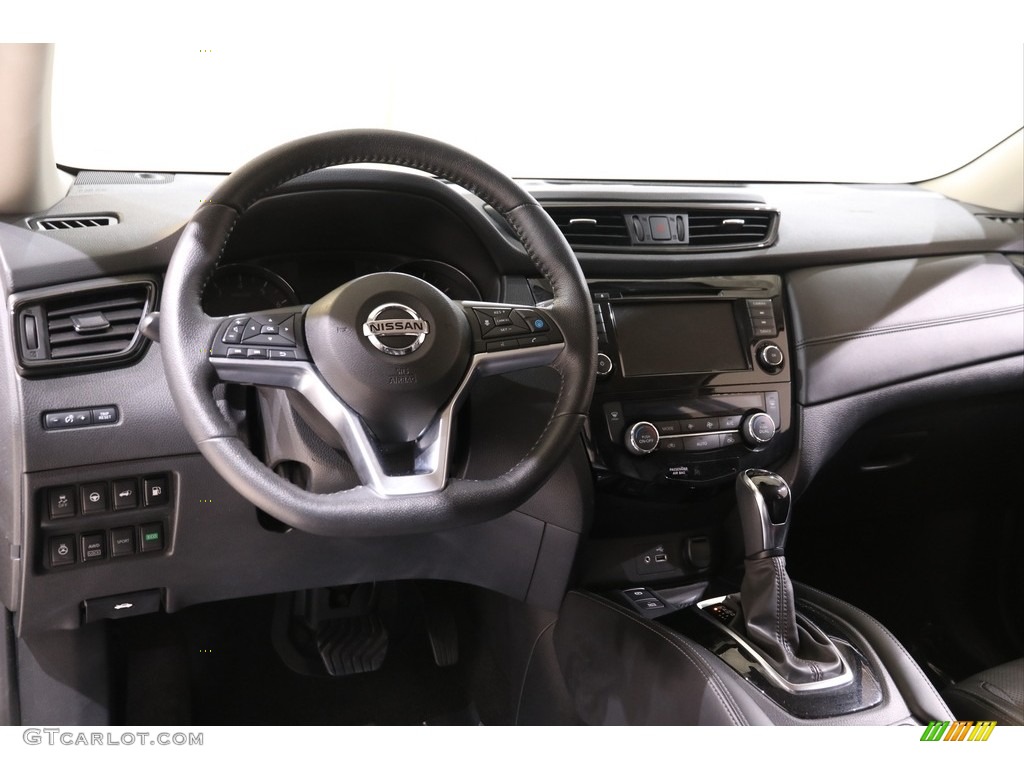 2019 Nissan Rogue SL AWD Dashboard Photos