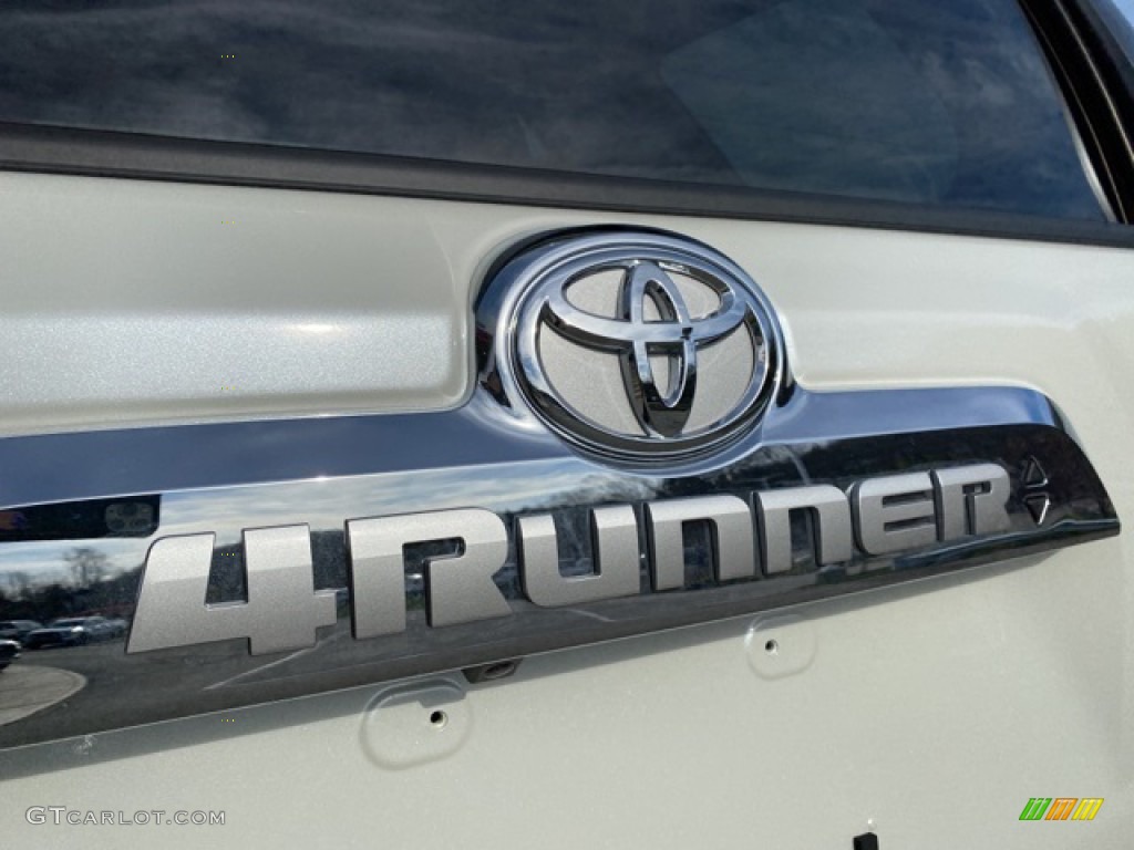 2021 Toyota 4Runner Limited 4x4 Marks and Logos Photo #140252720