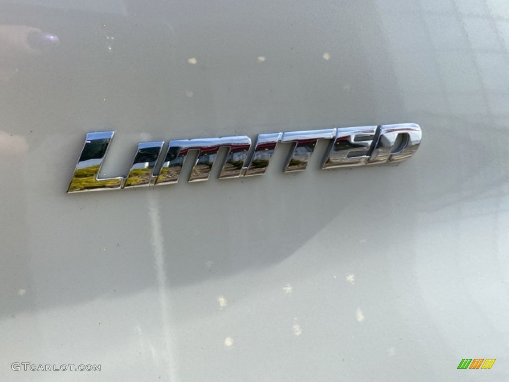 2021 Toyota 4Runner Limited 4x4 Marks and Logos Photo #140252743