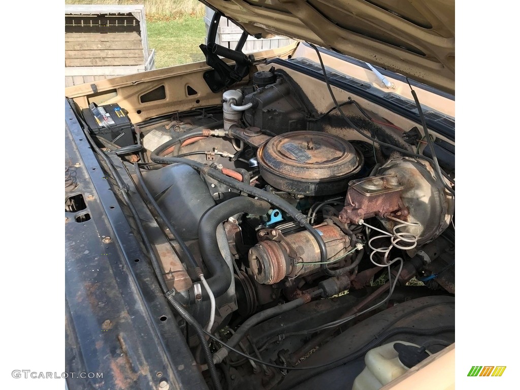 1978 Chevrolet C/K Truck K10 Custom Deluxe Regular Cab 4x4 350 cid OHV 16-Valve Diesel V8 Engine Photo #140253458