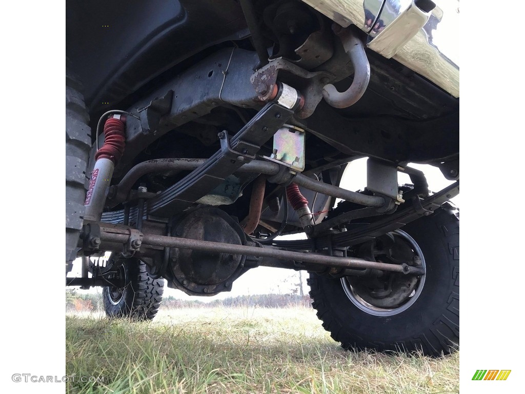 1978 Chevrolet C/K Truck K10 Custom Deluxe Regular Cab 4x4 Undercarriage Photo #140253551