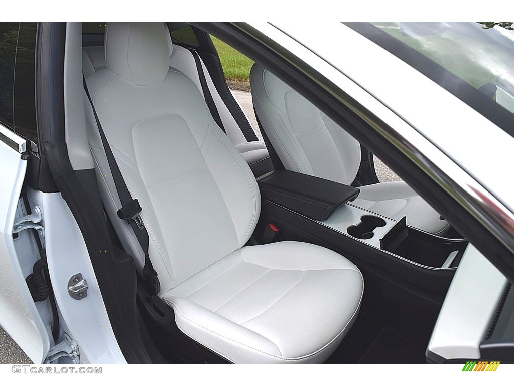 2018 Tesla Model 3 Long Range Front Seat Photo #140254202