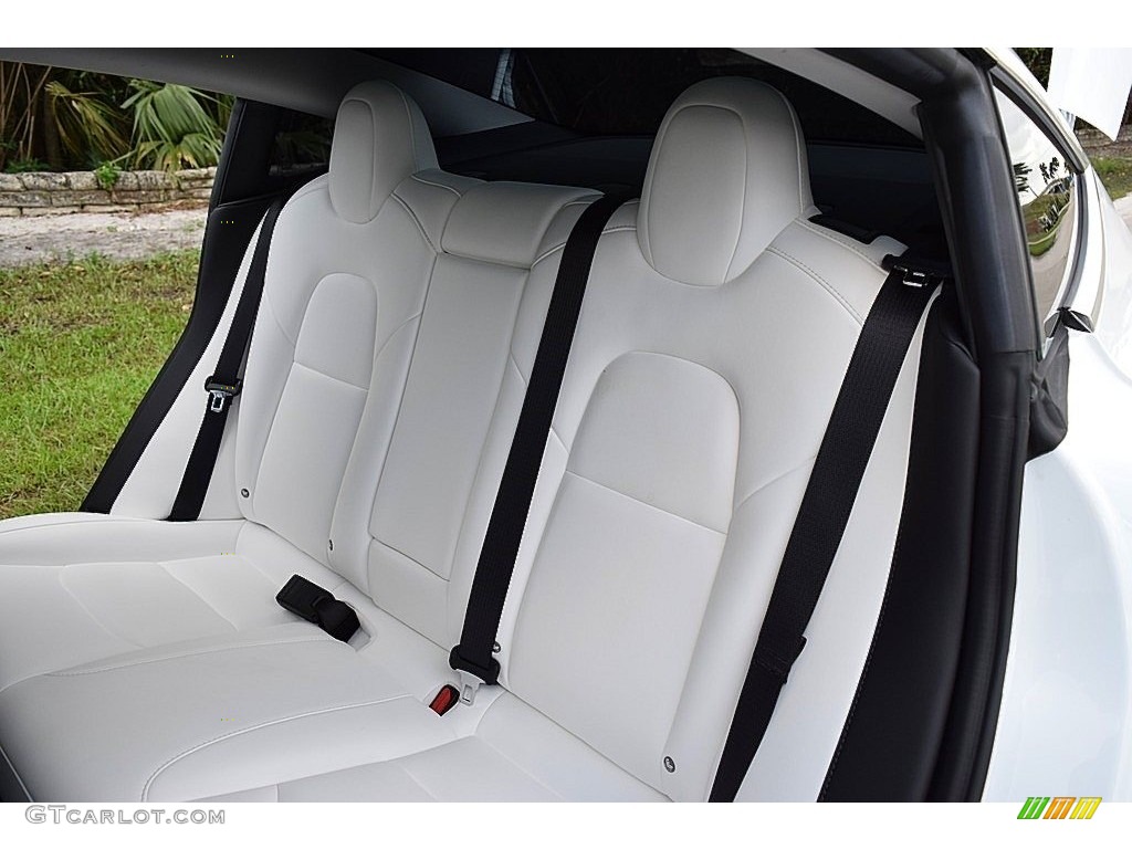 2018 Tesla Model 3 Long Range Rear Seat Photo #140254353