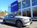 Osmium Gray Metallic 2021 Volvo S60 T5 Momentum