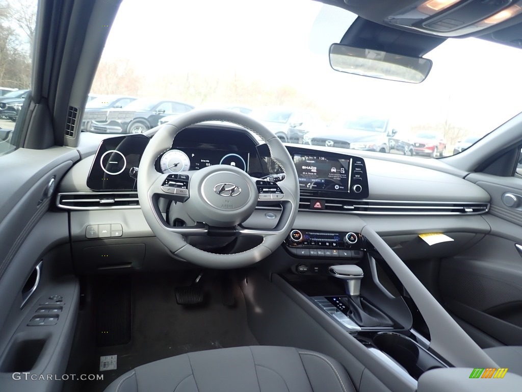 2021 Elantra SEL - Phantom Black / Medium Gray photo #9