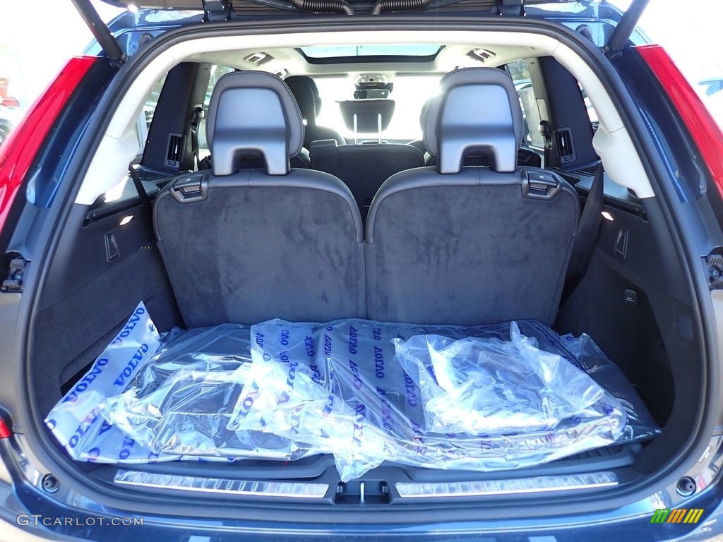 2021 XC90 T6 AWD Momentum - Denim Blue Metallic / Charcoal photo #3
