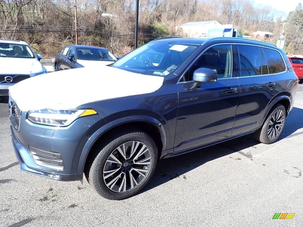 2021 XC90 T6 AWD Momentum - Denim Blue Metallic / Charcoal photo #5