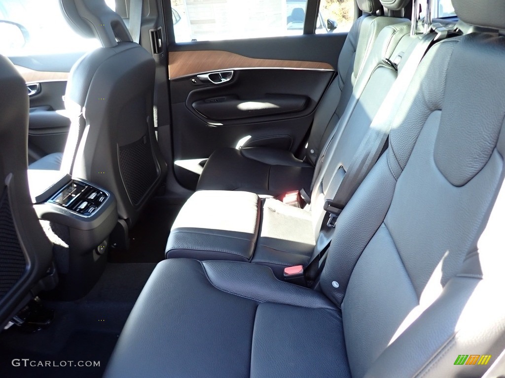 2021 XC90 T6 AWD Momentum - Denim Blue Metallic / Charcoal photo #8