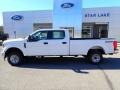 Oxford White - F250 Super Duty XL Crew Cab 4x4 Photo No. 2