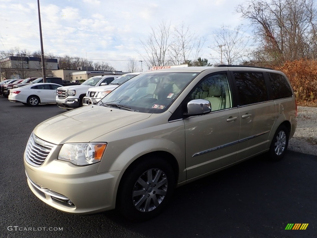 2011 Town & Country Touring - L - White Gold Metallic / Black/Light Graystone photo #1