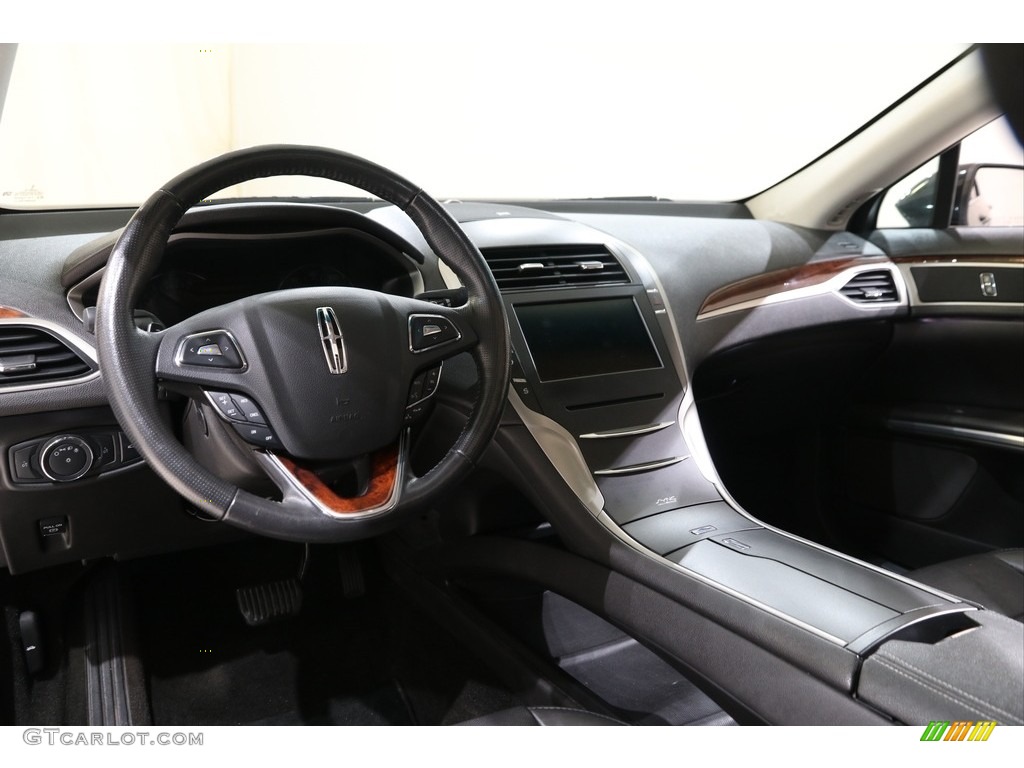 2014 Lincoln MKZ AWD Charcoal Black Dashboard Photo #140261630