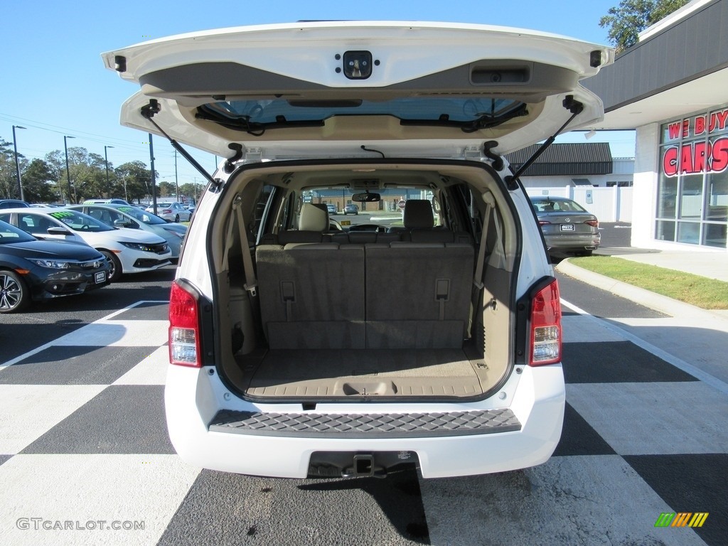 2011 Pathfinder Silver 4x4 - Avalanche White / Cafe Latte photo #5