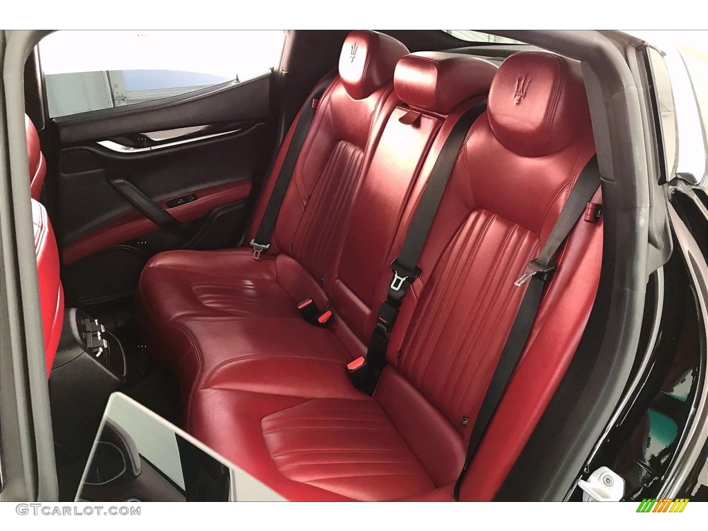 2016 Maserati Ghibli S Rear Seat Photo #140262305