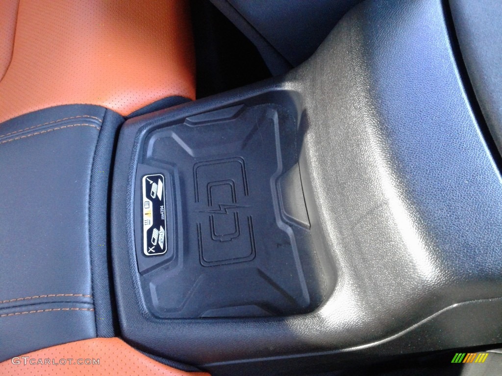 2018 Camaro SS Coupe Hot Wheels Package - Crush (Orange) / Jet Black/Orange Accents photo #17