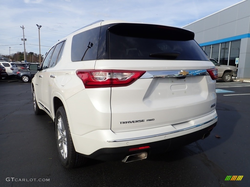 2018 Traverse High Country AWD - Iridescent Pearl Tricoat / High Country Jet Black/Loft Brown photo #5